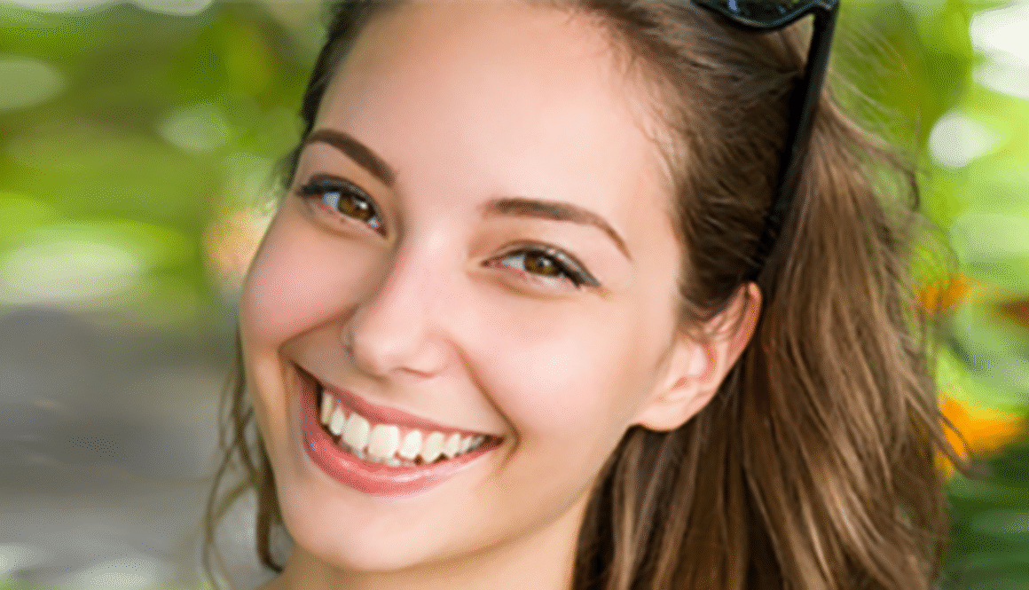 pros-cons-dental-veneers